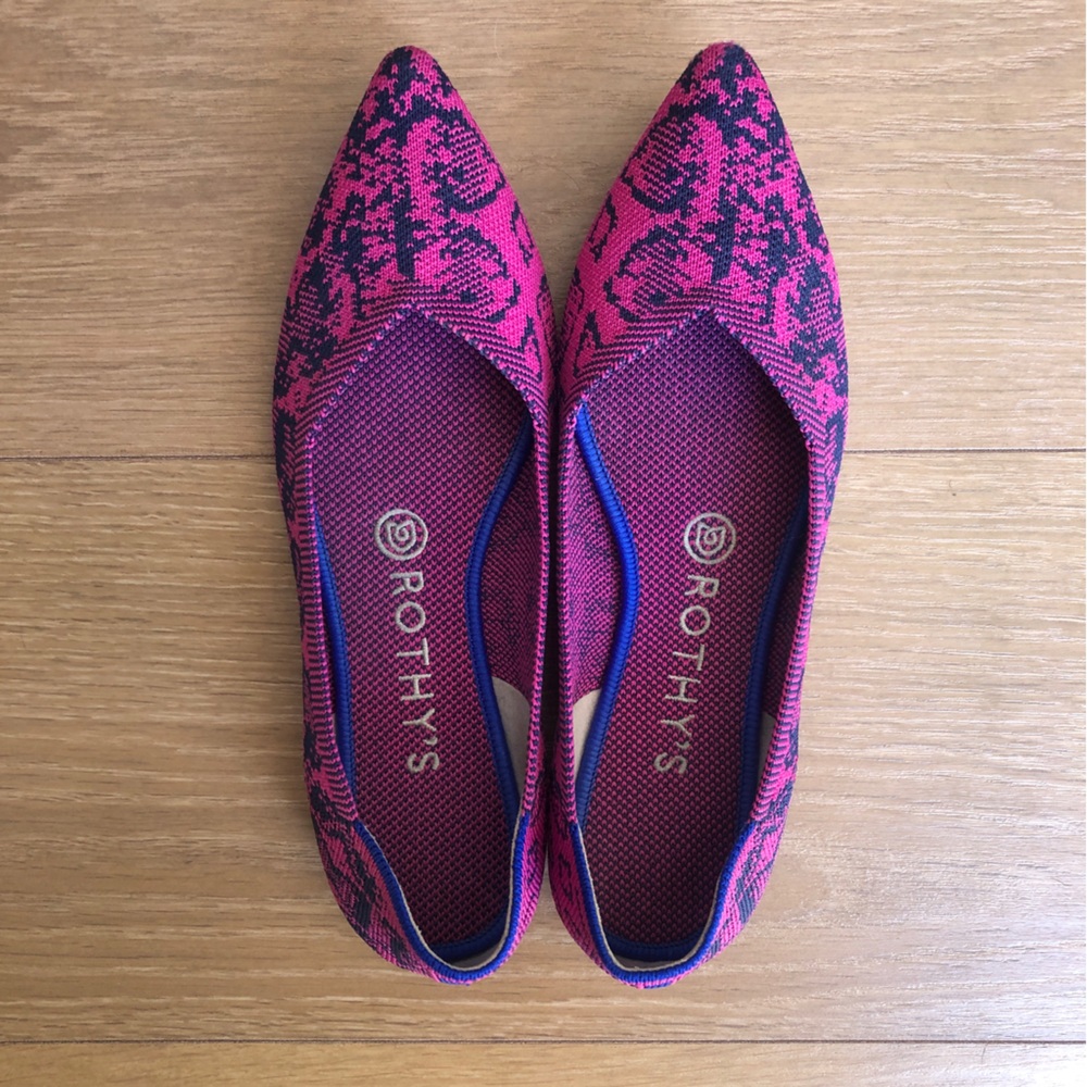 Retired Fuchsia Snake Rothy’s sz 8